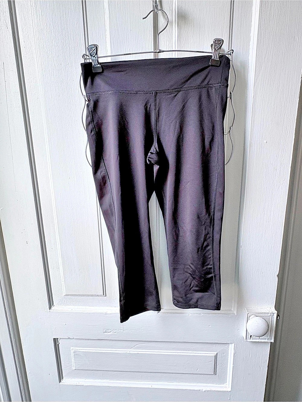 Old Navy Active Go-Dry Capri Leggings Black Girls Large